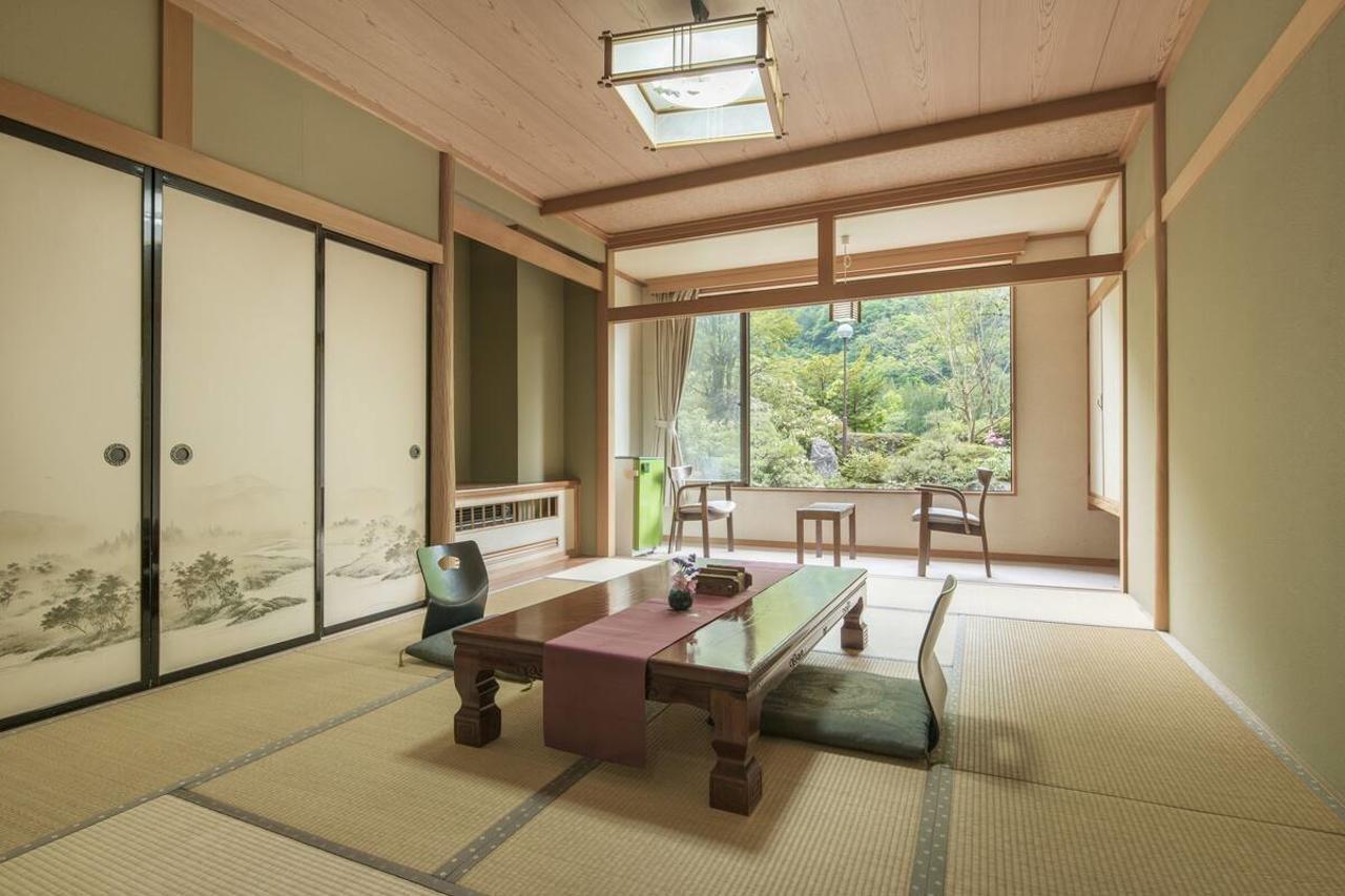 ホテル Okuhida Yakushi No Yu Honjin 高山市 エクステリア 写真