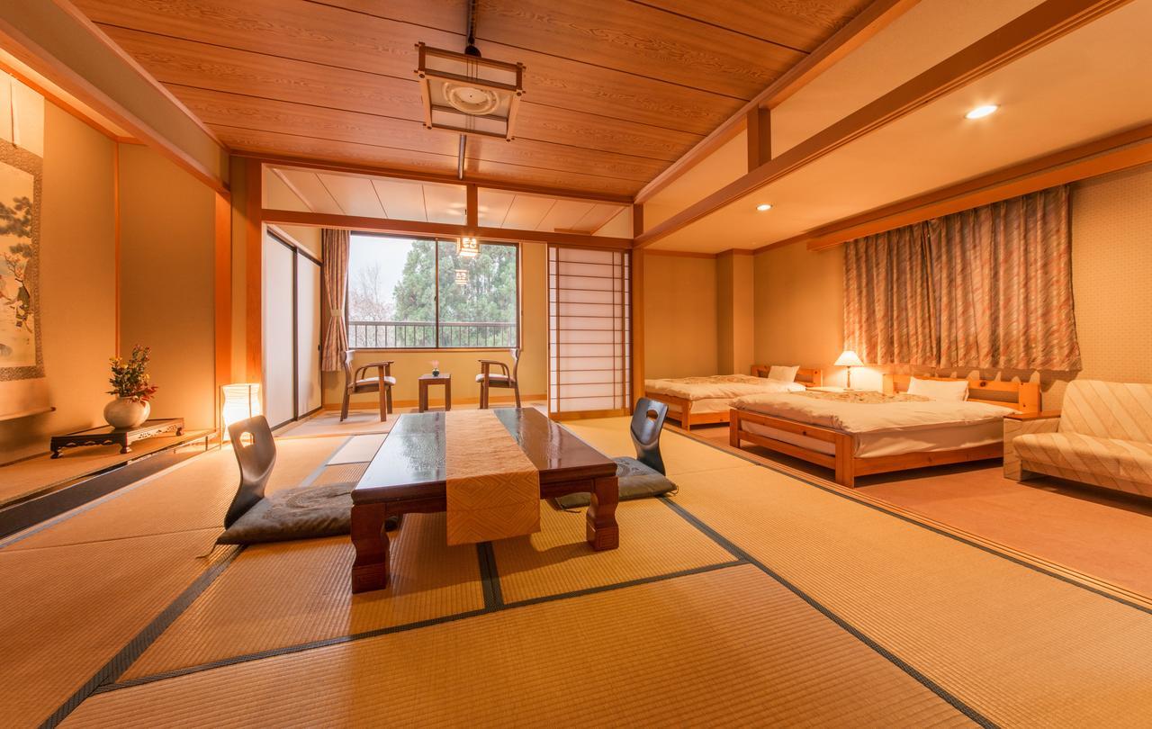 ホテル Okuhida Yakushi No Yu Honjin 高山市 エクステリア 写真