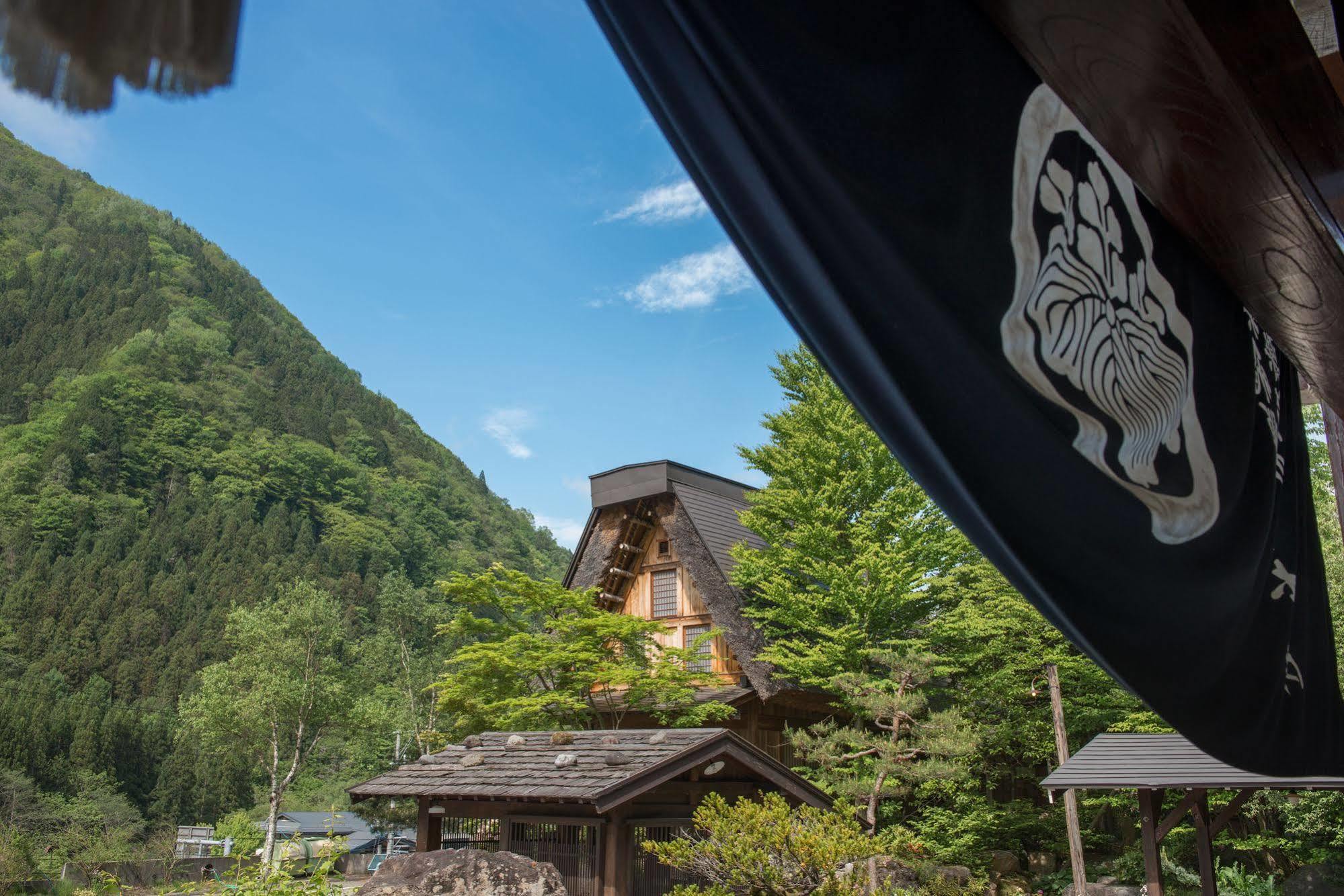 ホテル Okuhida Yakushi No Yu Honjin 高山市 エクステリア 写真