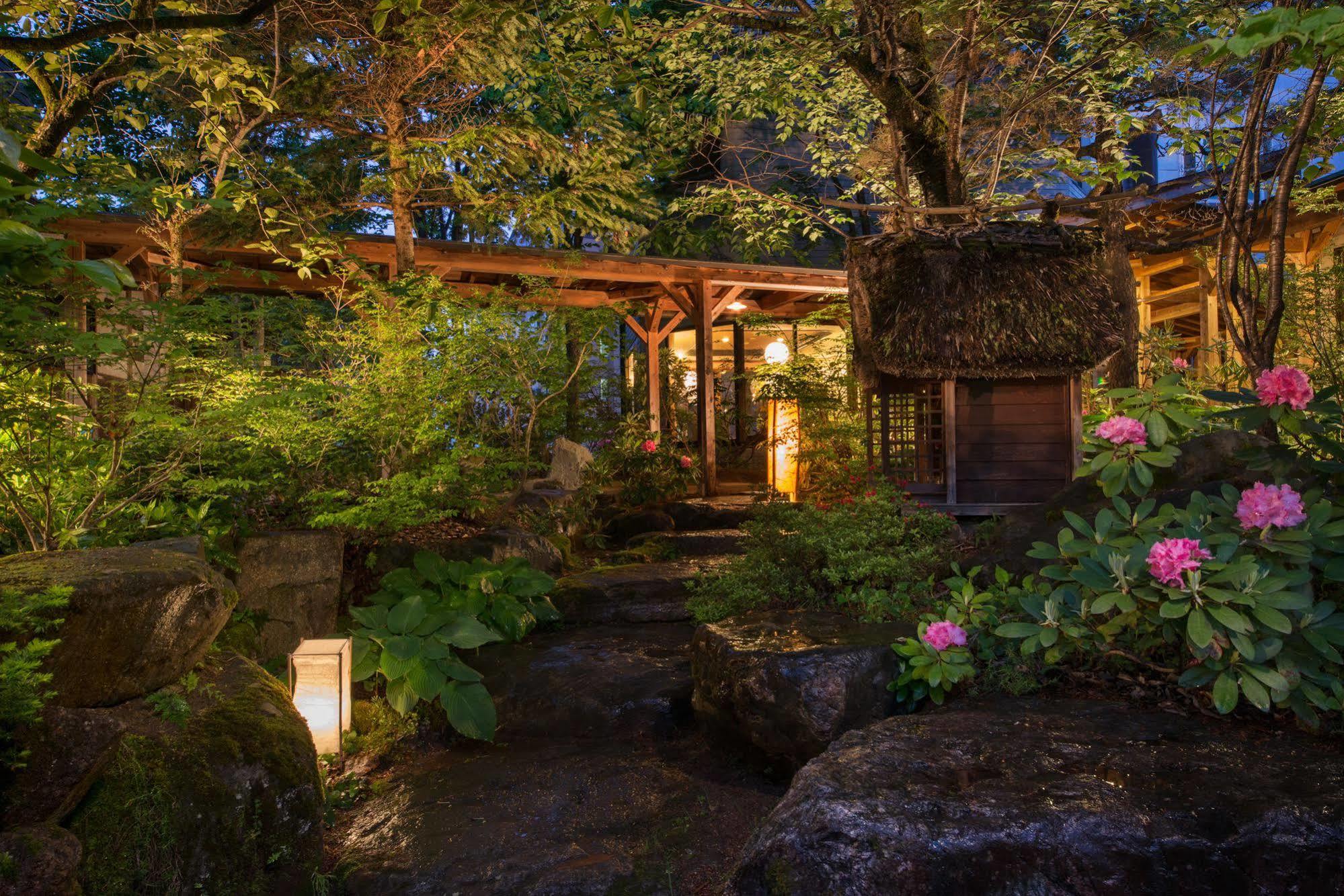 ホテル Okuhida Yakushi No Yu Honjin 高山市 エクステリア 写真